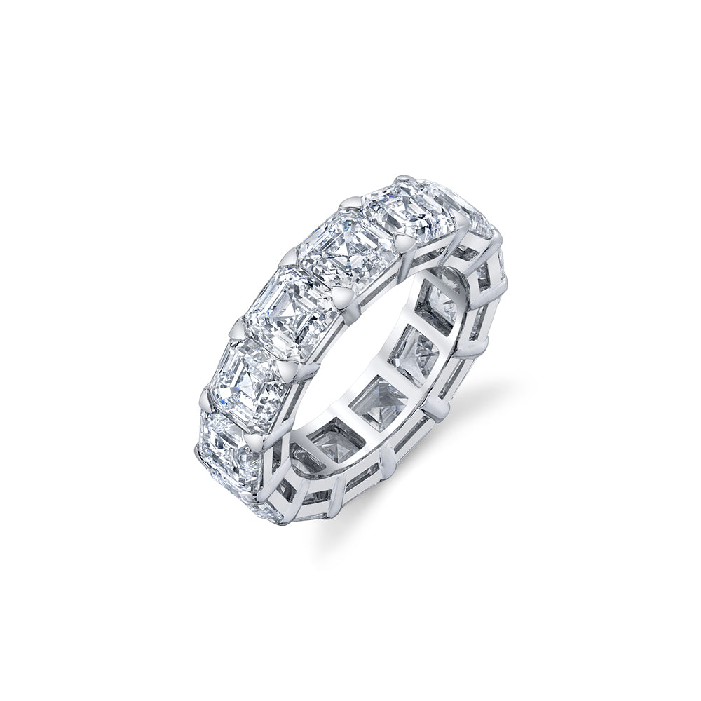 Asscher-Cut Diamond Band